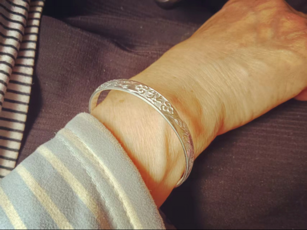 “我给爷爷奶奶买了一年的日用品！”丨春节的礼物